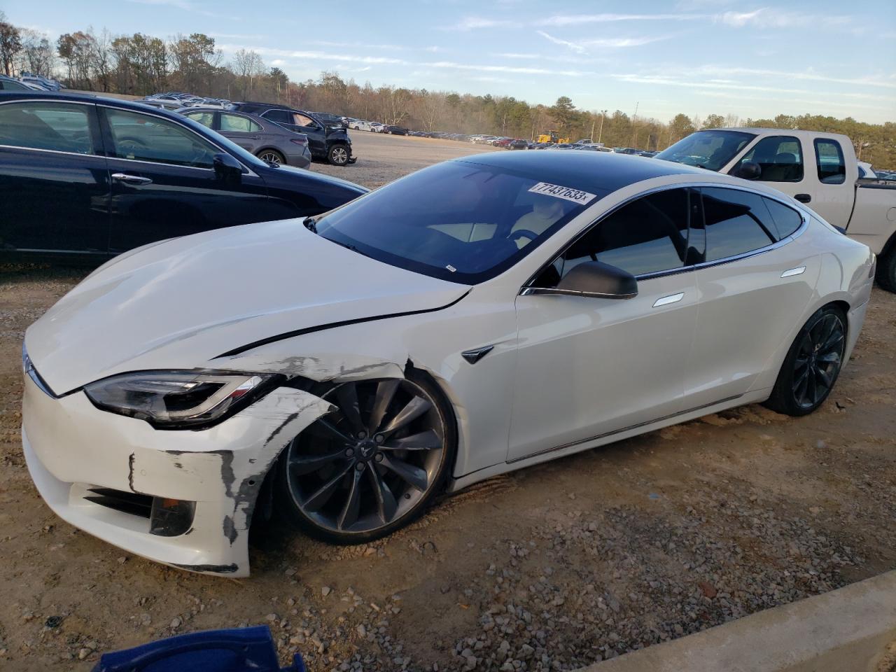 Tesla Model s (2017)