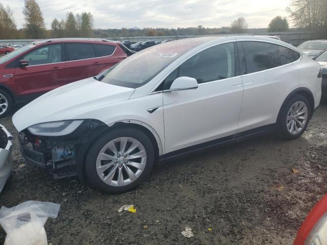 Tesla Model x (2016)