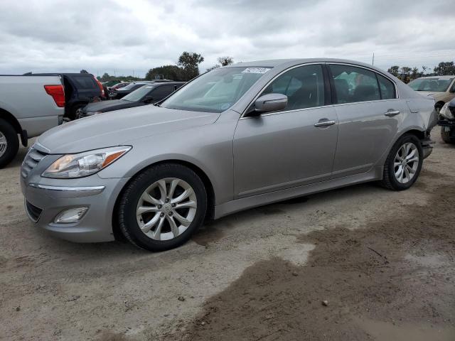 Hyundai Genesis (2013)