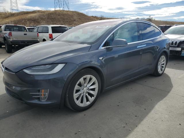 Tesla Model x (2017)