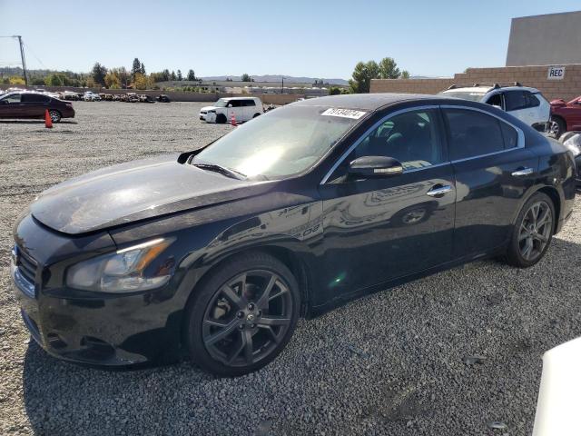 Nissan Maxima s (2014)