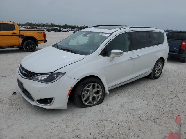 Chrysler Pacifica (2017)