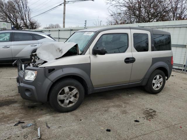 Honda Element (2004)