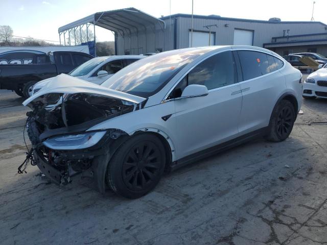 Tesla Model x (2019)