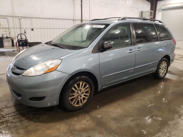 Toyota Sienna (2009)