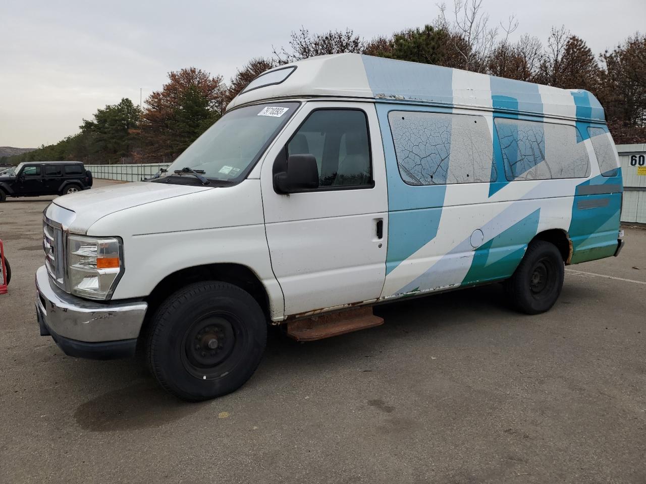 Ford Econoline (2012)