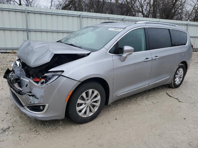 Chrysler Pacifica (2019)