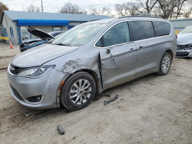 Chrysler Pacifica (2017)