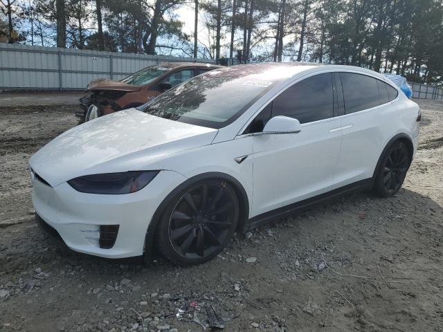 Tesla Model x (2020)