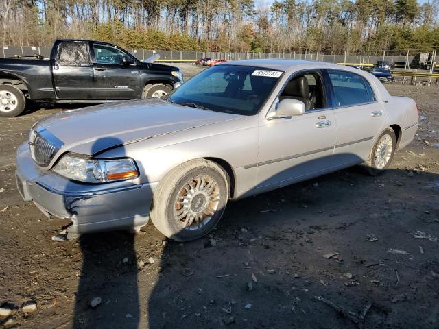 Lincoln Towncar (2011)