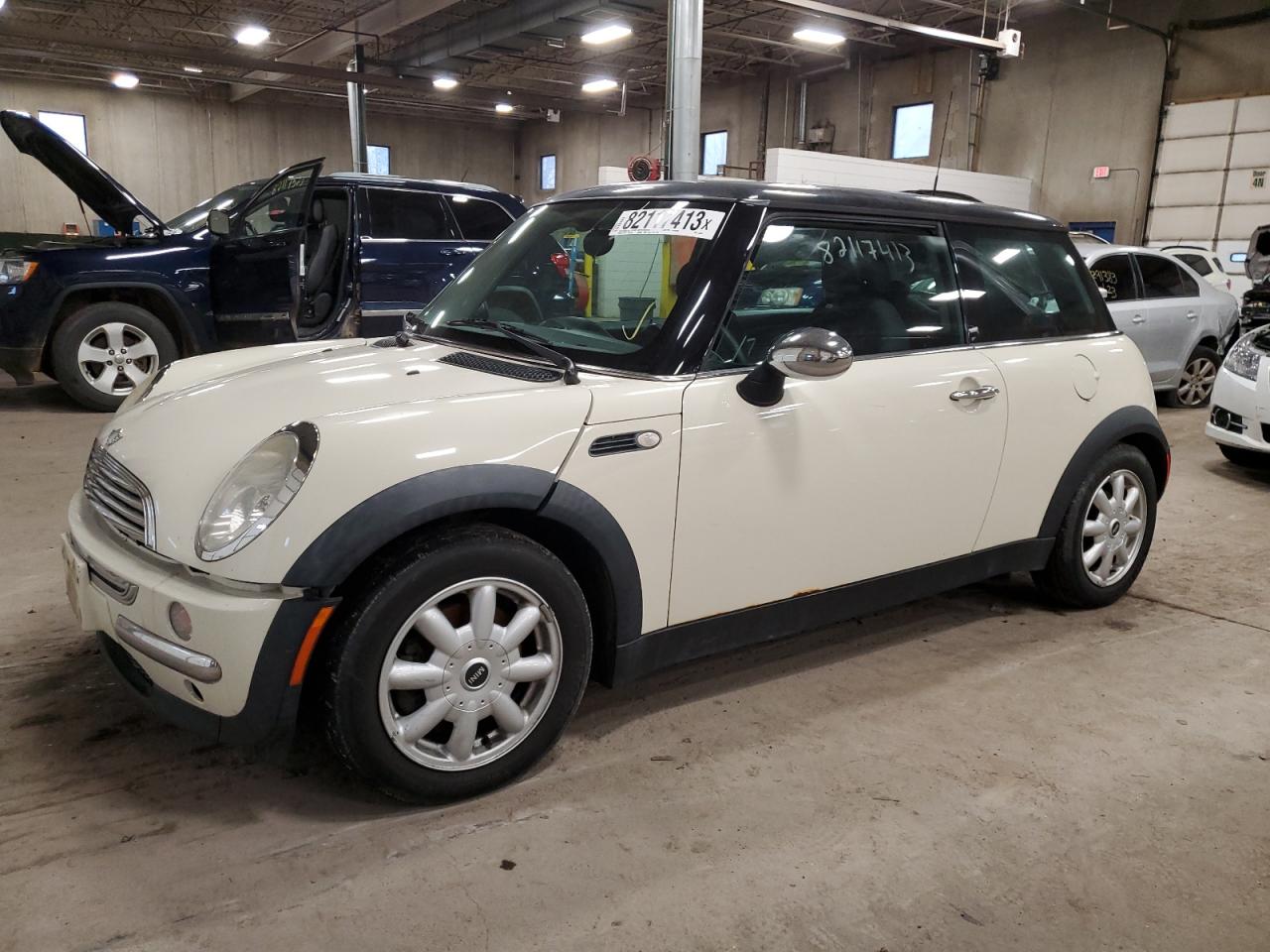 Mini Cooper (2004)