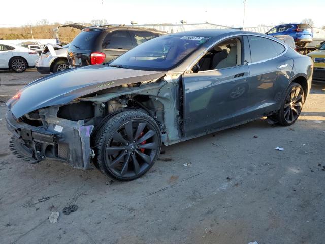 Tesla Model s (2014)