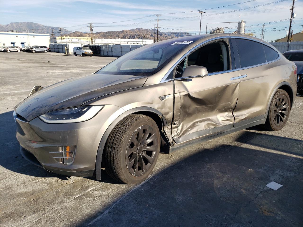 Tesla Model x (2016)