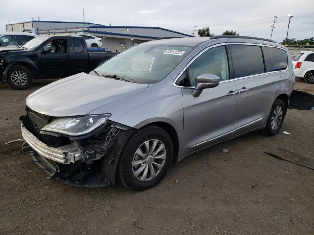Chrysler Pacifica (2017)