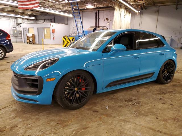 Porsche Macan (2023)