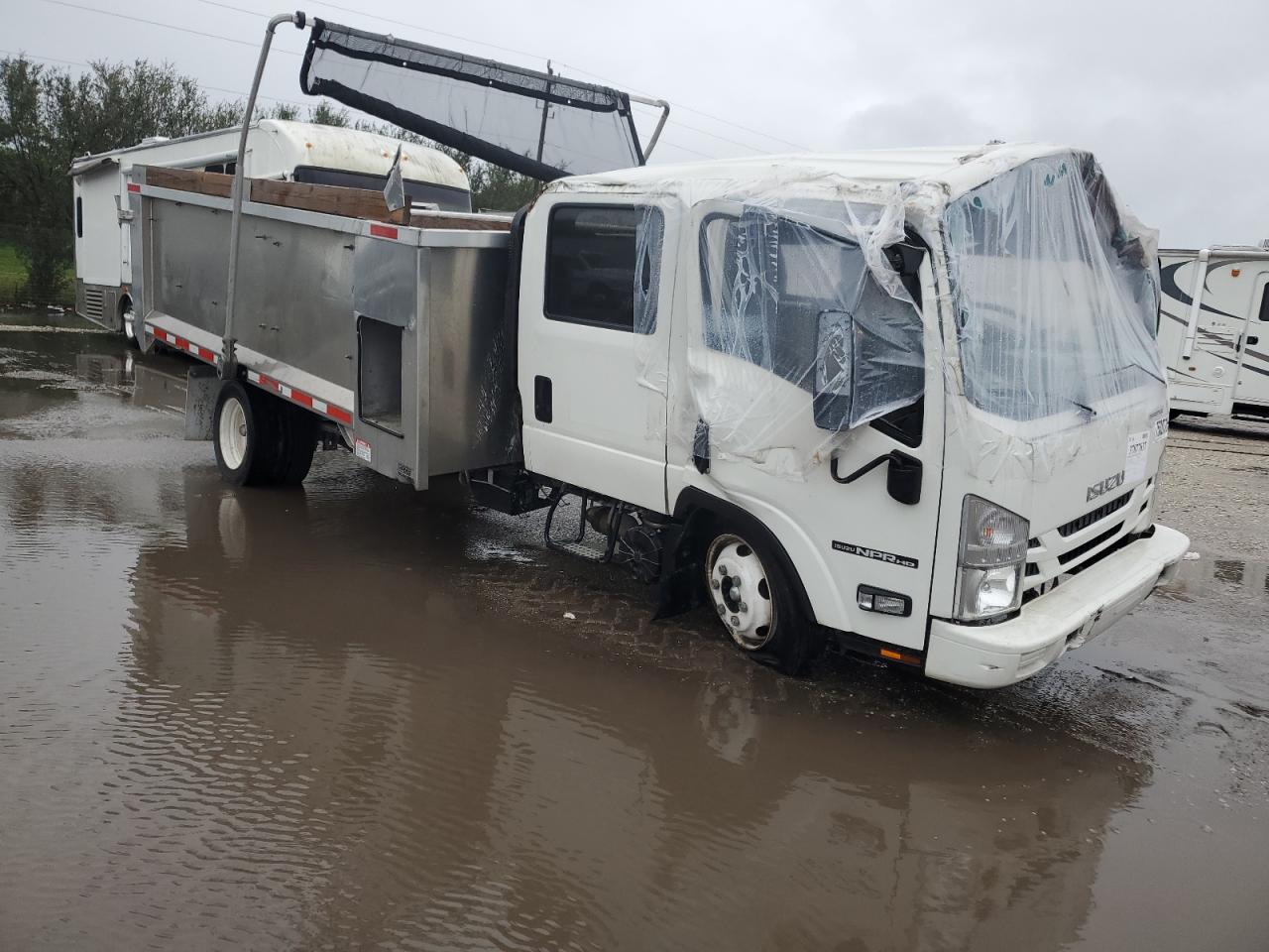 Isuzu Trooper (2021)
