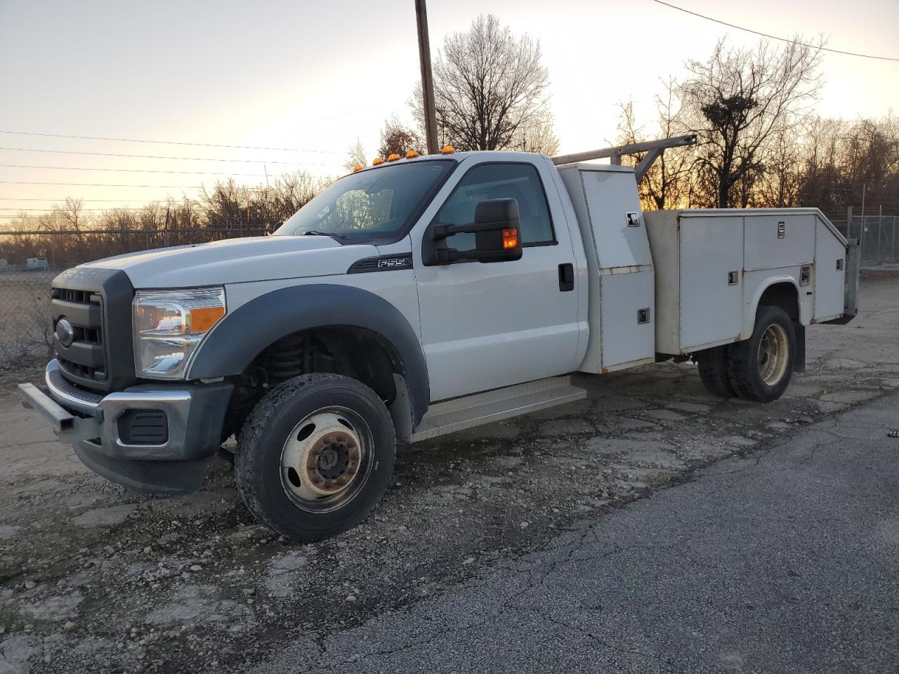 Ford F550 (2015)