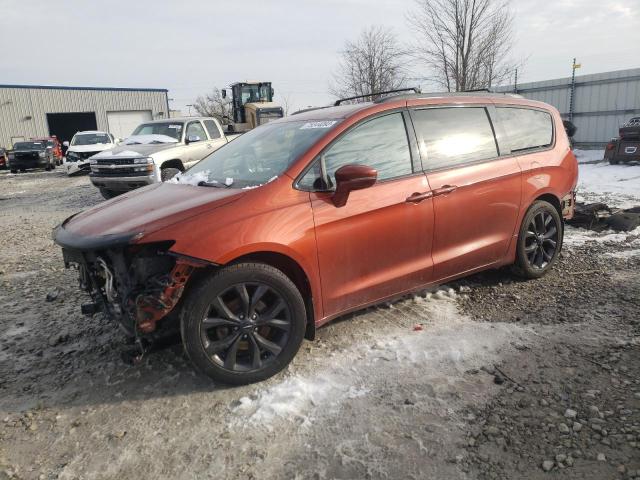Chrysler Pacifica (2018)