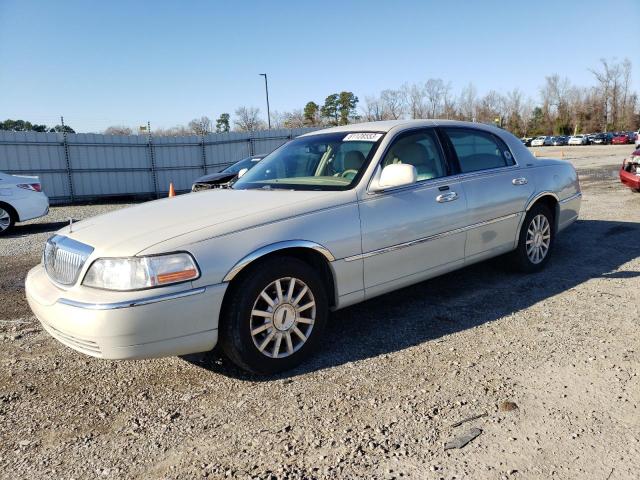 Lincoln Towncar (2006)
