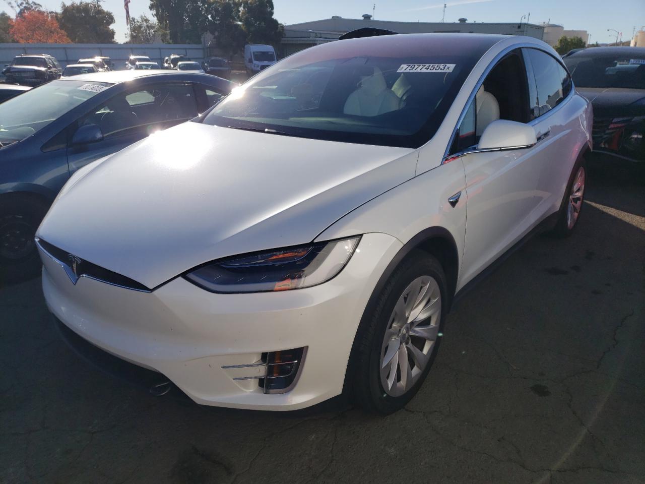 Tesla Model x (2021)