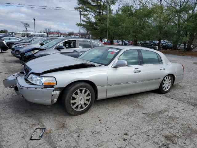 Lincoln Towncar (2007)
