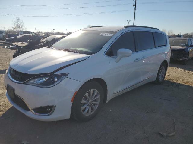Chrysler Pacifica (2017)