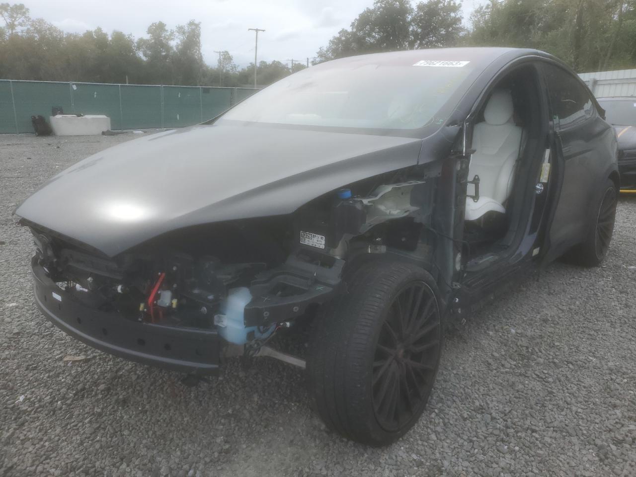 Tesla Model x (2017)