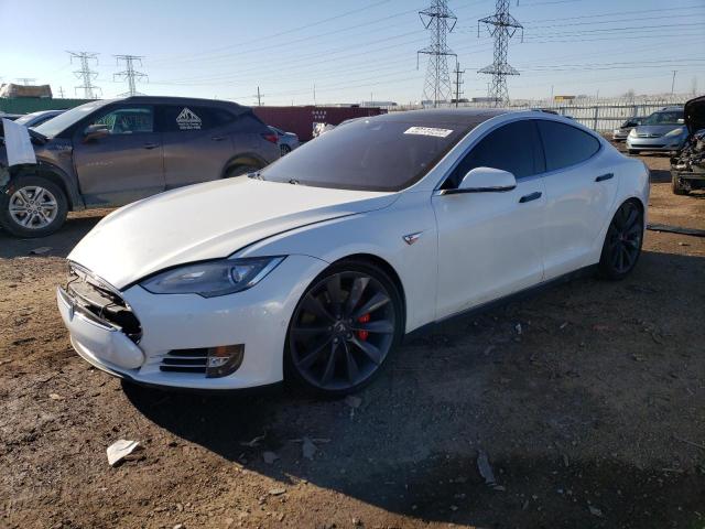 Tesla Model s (2015)