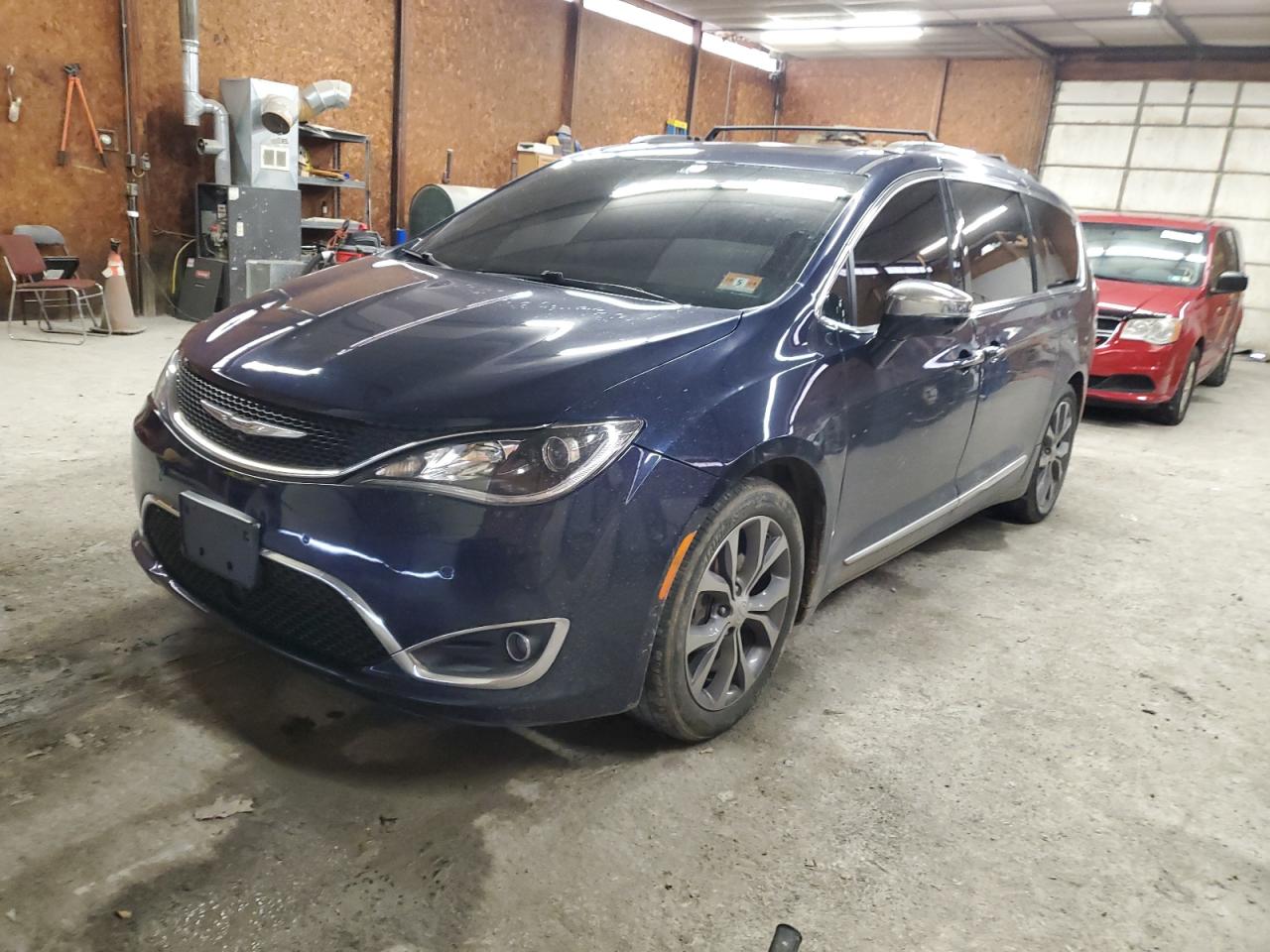 Chrysler Pacifica (2017)