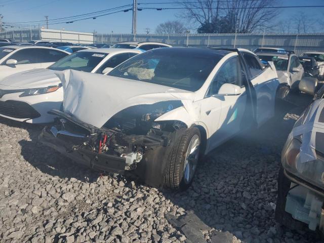 Tesla Model x (2016)