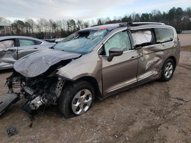 Chrysler Pacifica (2017)