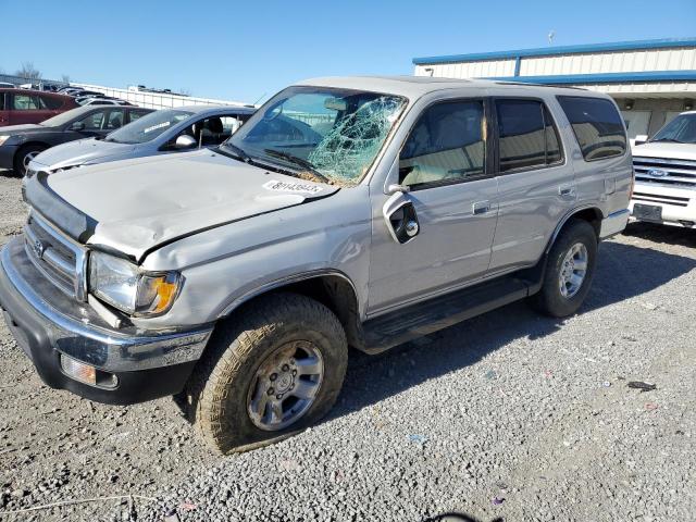 Toyota 4runner (1999)