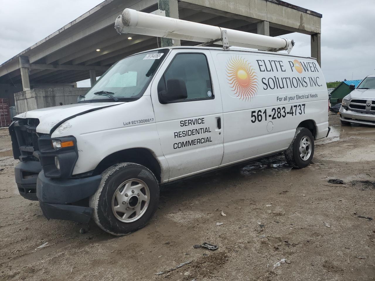 Ford Econoline (2014)