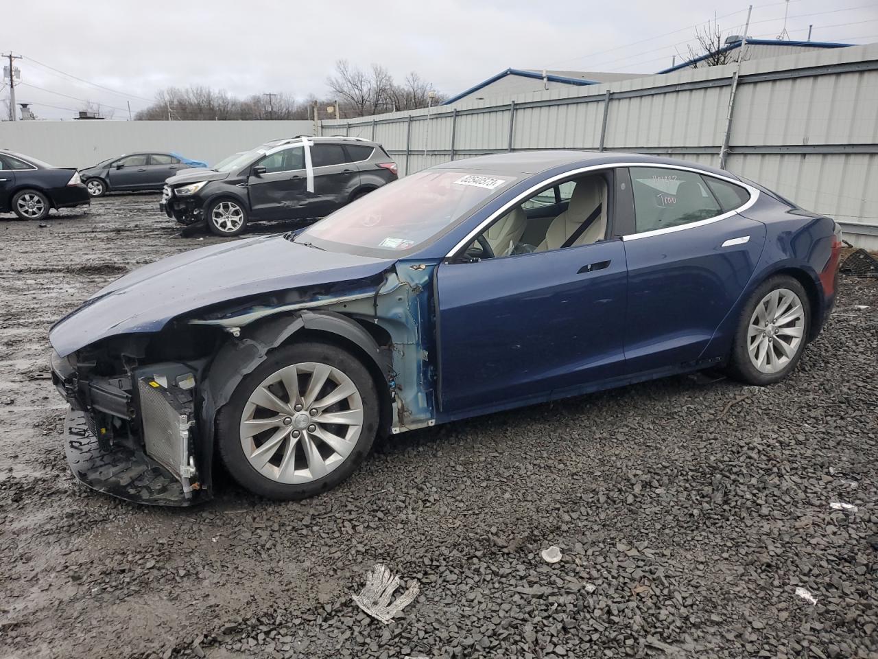 Tesla Model s (2017)