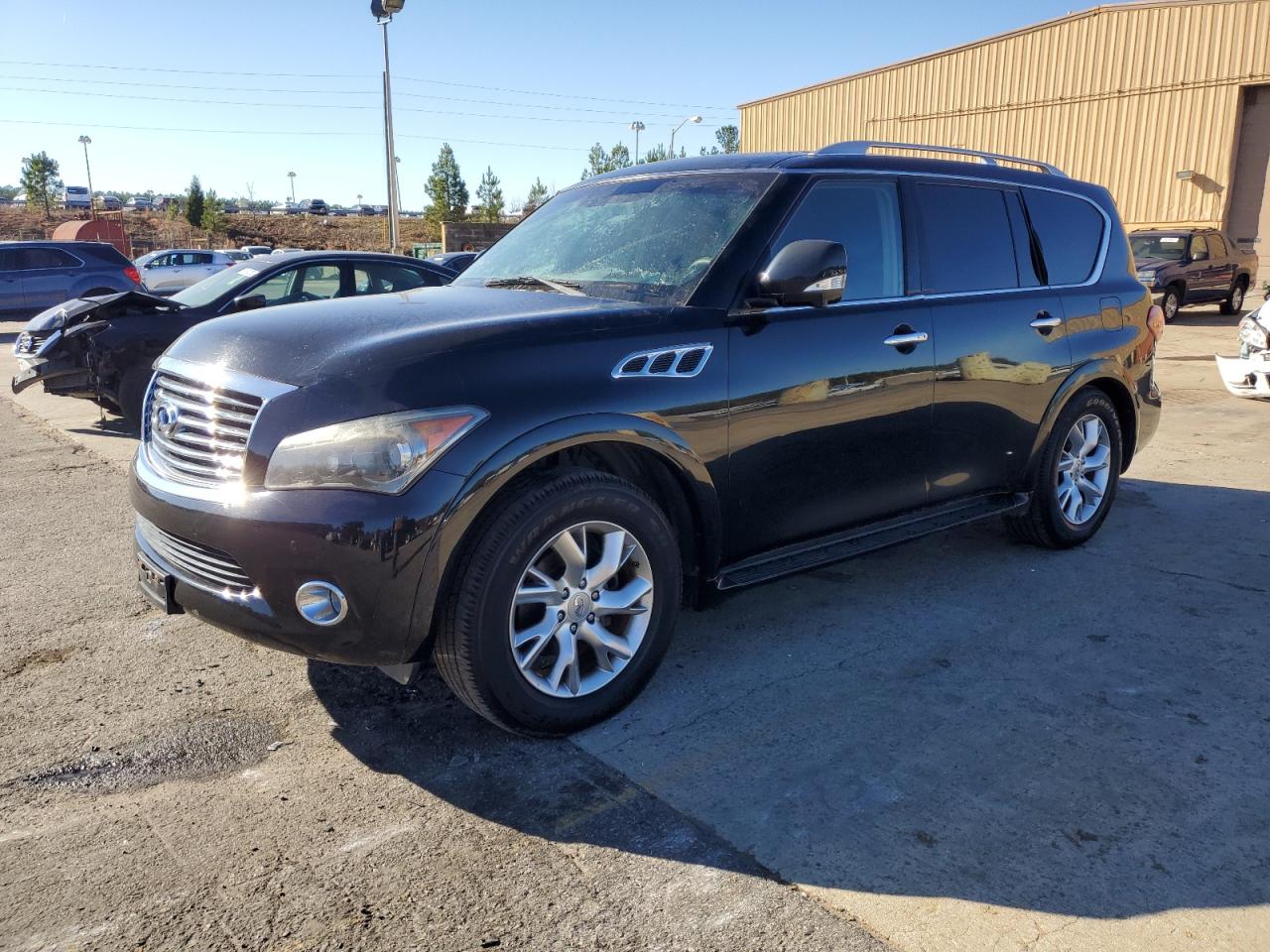 Infiniti Qx56 (2011)