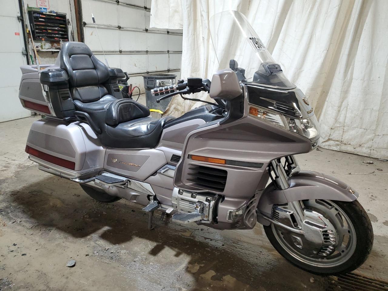 Honda Legend (1999)