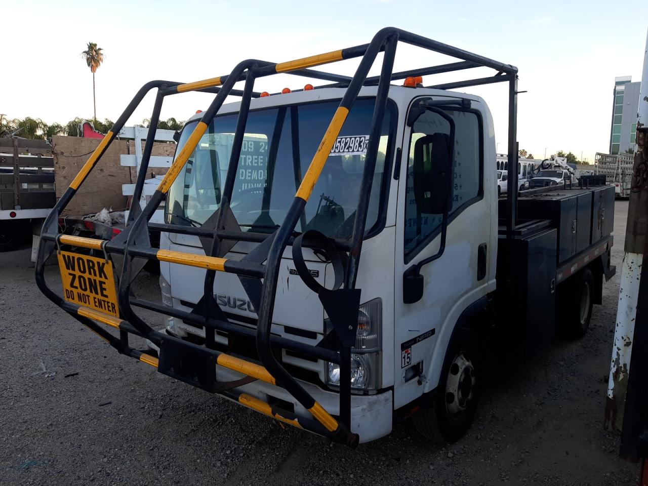 Isuzu Npr (2015)