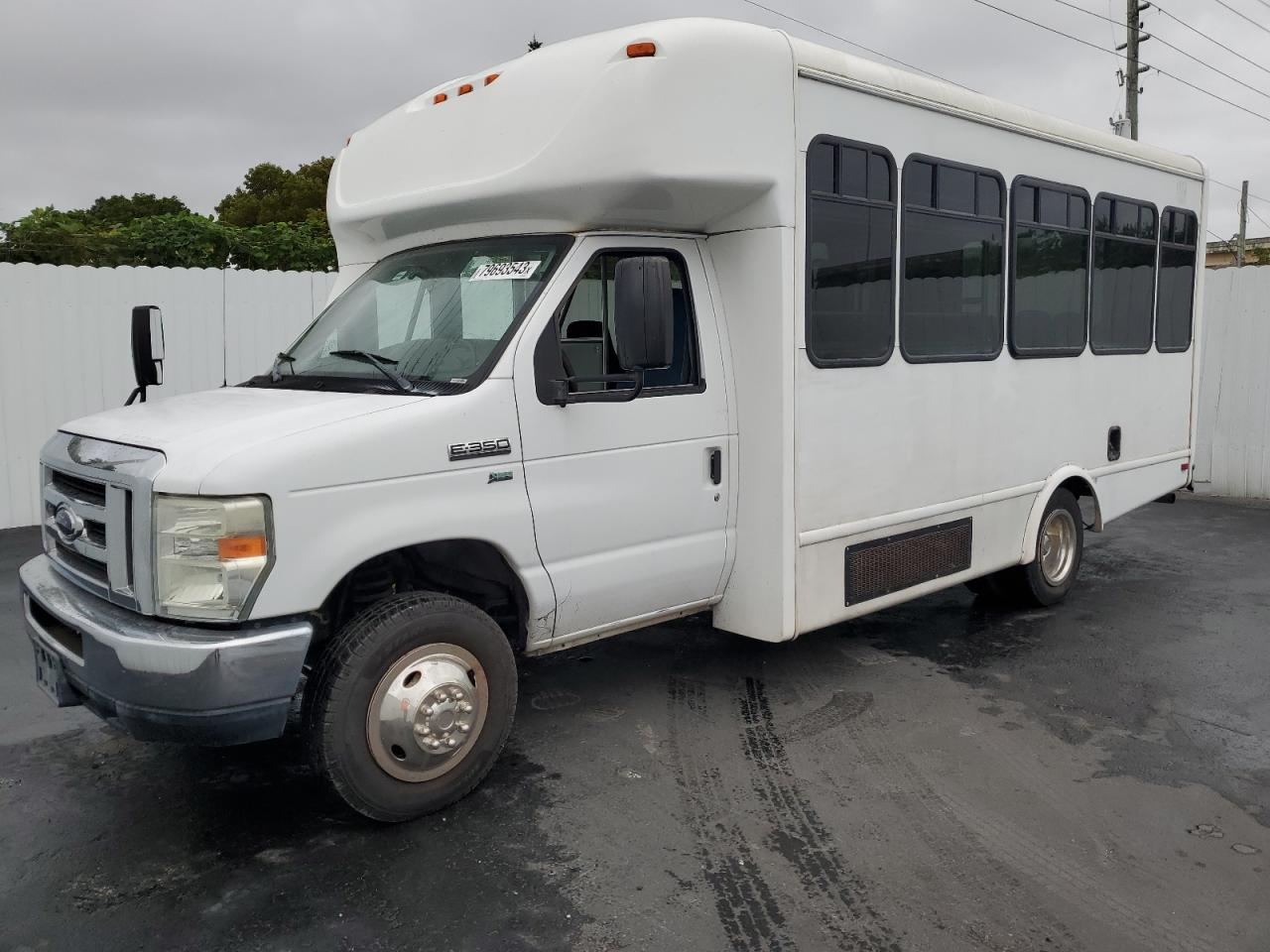 Ford Econoline (2013)