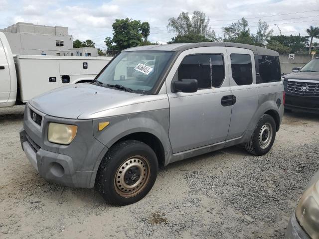 Honda Element (2004)