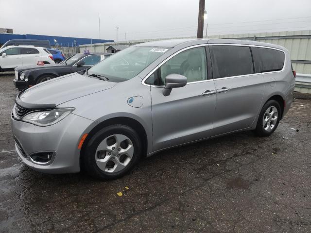 Chrysler Pacifica (2017)