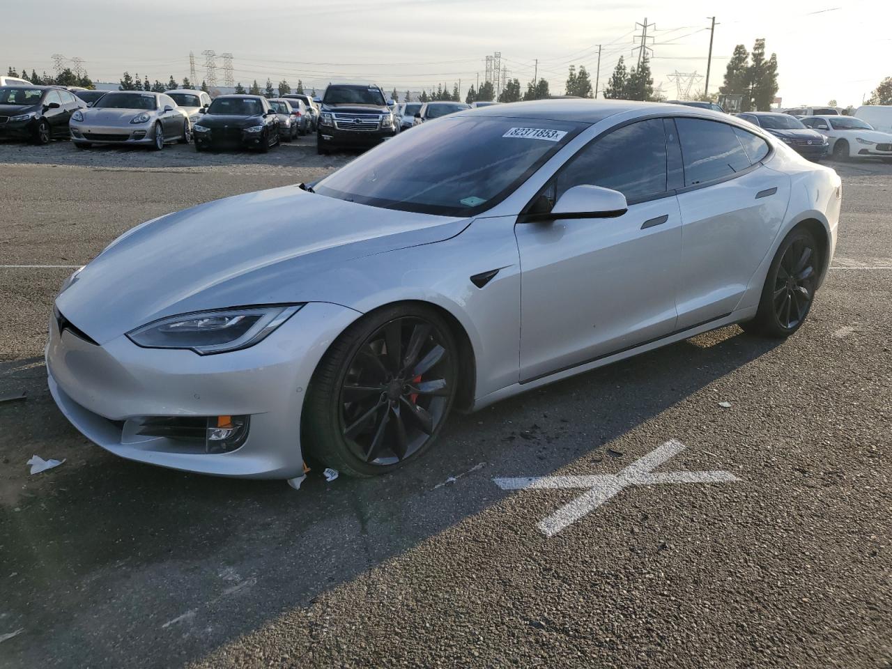 Tesla Model s (2017)