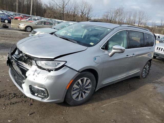 Chrysler Pacifica (2021)