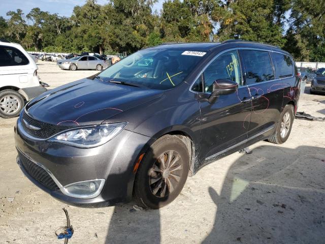 Chrysler Pacifica (2017)