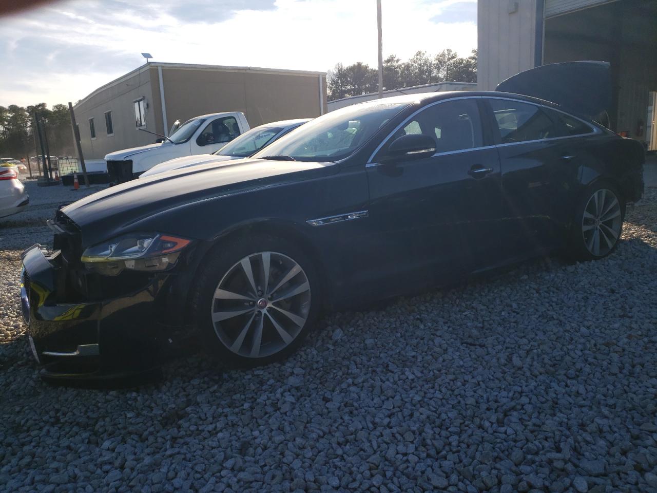Jaguar Xj (2018)