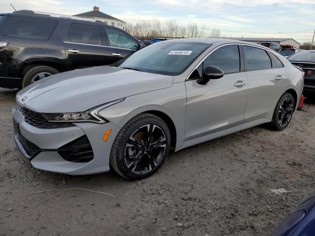 Kia K5 (2021)