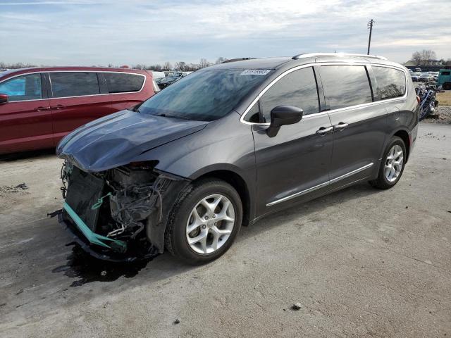Chrysler Pacifica (2017)