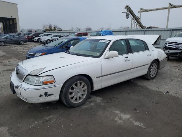 Lincoln Towncar (2010)