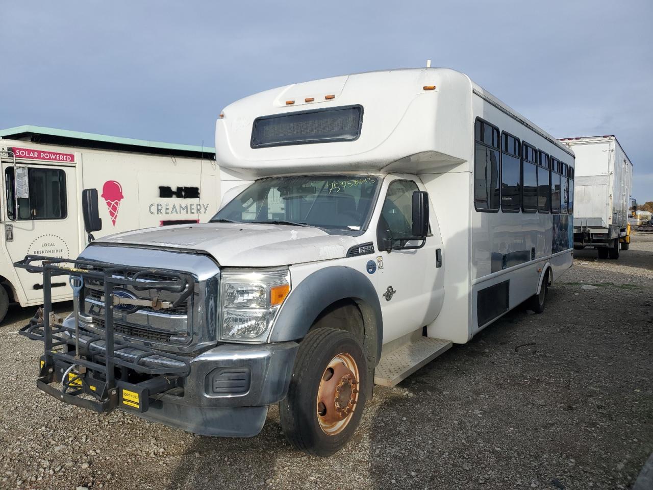 Ford F550 (2015)