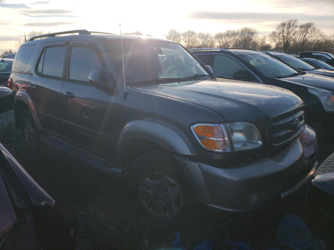 Toyota Sequoia (2005)