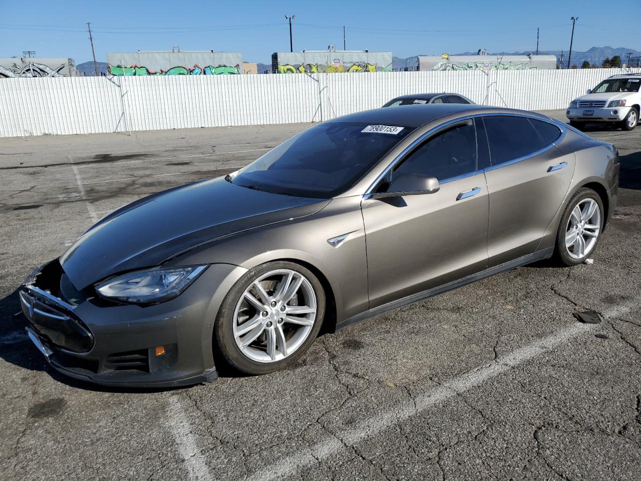 Tesla Model s (2016)